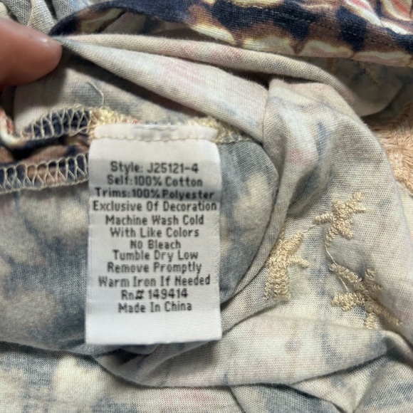 Johnny Was Tie-Dye Embroidered Top and Pants Size S - Picture 8 of 12